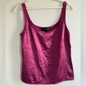 Hilton Hollis Magenta tank top